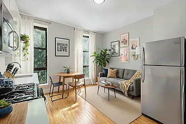 365 Tompkins Avenue, #4A