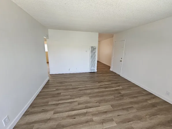 12522 Paramount Blvd APT 17, Downey, CA 90242