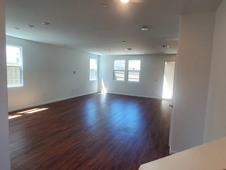 3191 Ives Ln — Photo 30