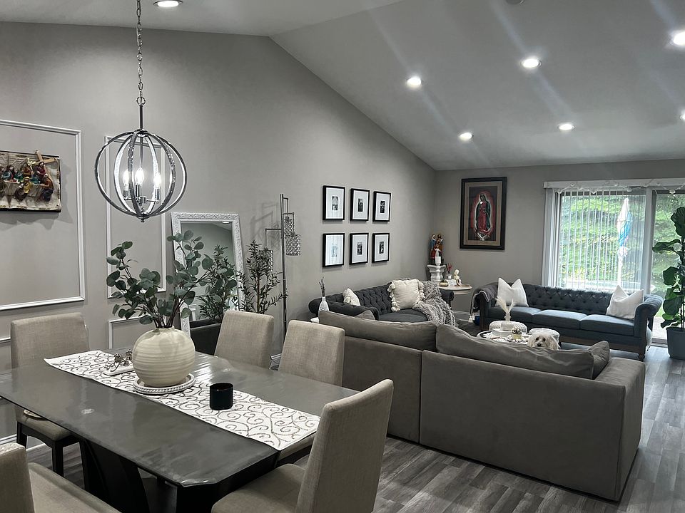 1st image of 16147 Blue Spruce Ln