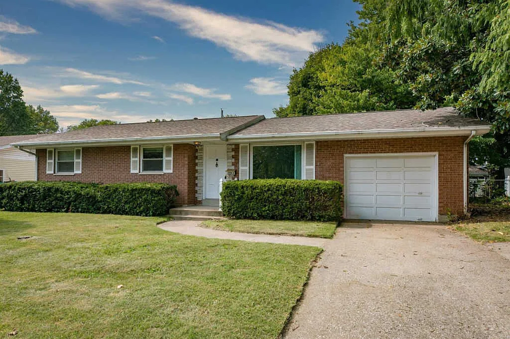 3263 Edgewood Ave photo 1