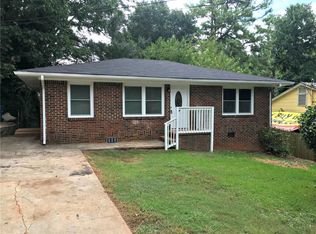 2830 Palm Dr, East Pt, GA 30344