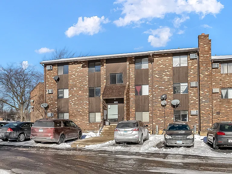 7731 Woodward Ave #1B — Photo 1