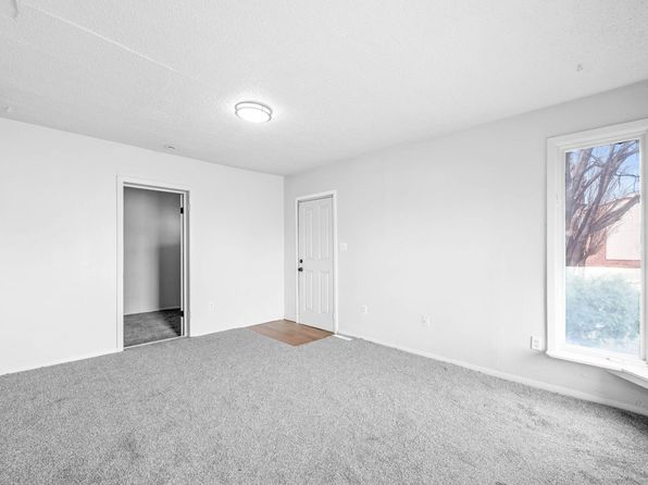 wichita-kansas-77355597 picture