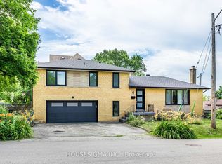 7 Friendly Dr, Toronto, ON M9B 1S4