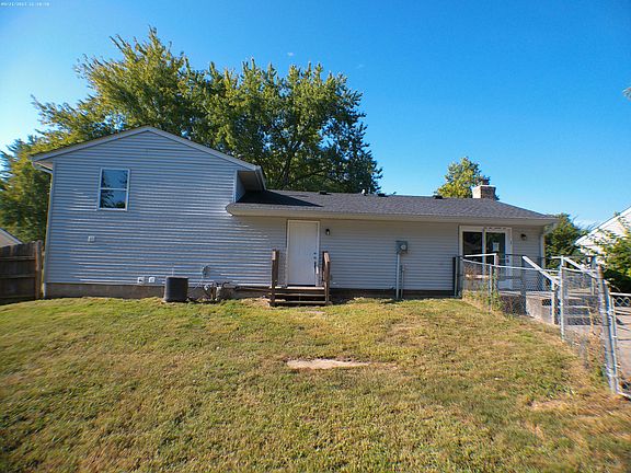 5th image of 6151 Old Mill Dr