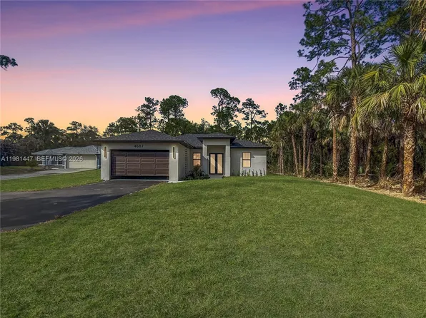 4687 14th Ave SE, Naples, FL 34117