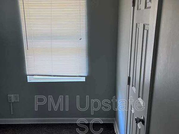 4th image of 201 Chandler Dr APT 15F