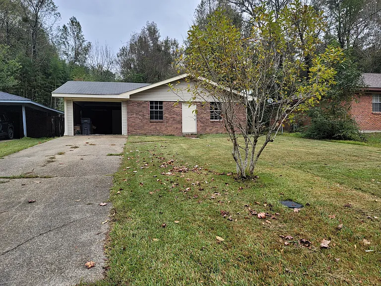 127 Lexington Dr — Photo 10