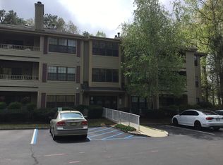 2807 Ridgefield Ct, Helmetta, NJ 08828