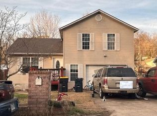 1109 W Ridge Ave, Harrison, AR 72601