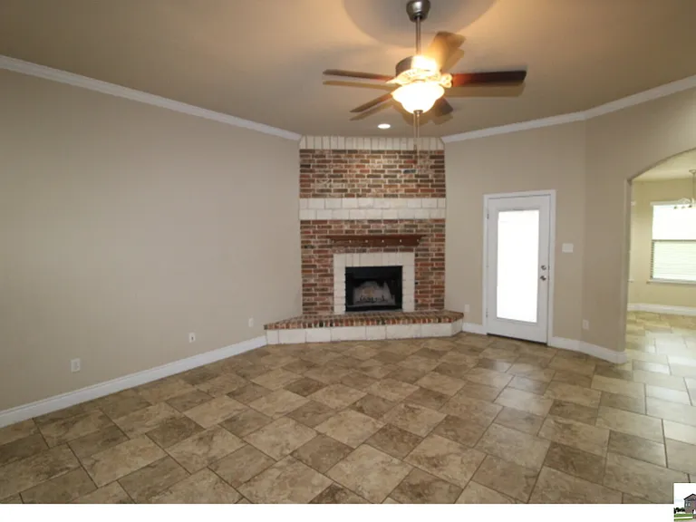 1128 Pheasant Cir — Photo 21