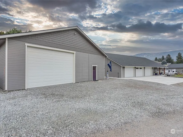 18 Hummingbird Hill Lane, Malaga, WA 98828