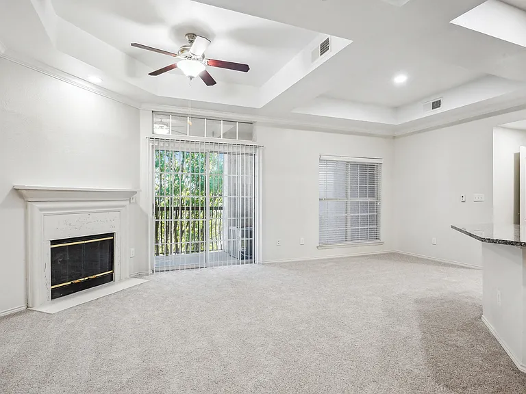 La Ventura Apartments, Plano, TX