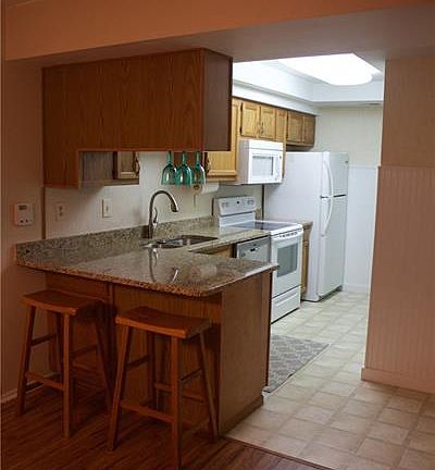 5th image of 50 Ashford Dr