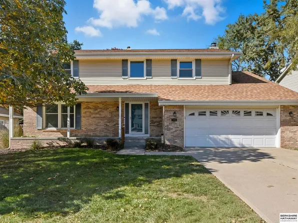 7102 S 140th St, Omaha, NE 68138