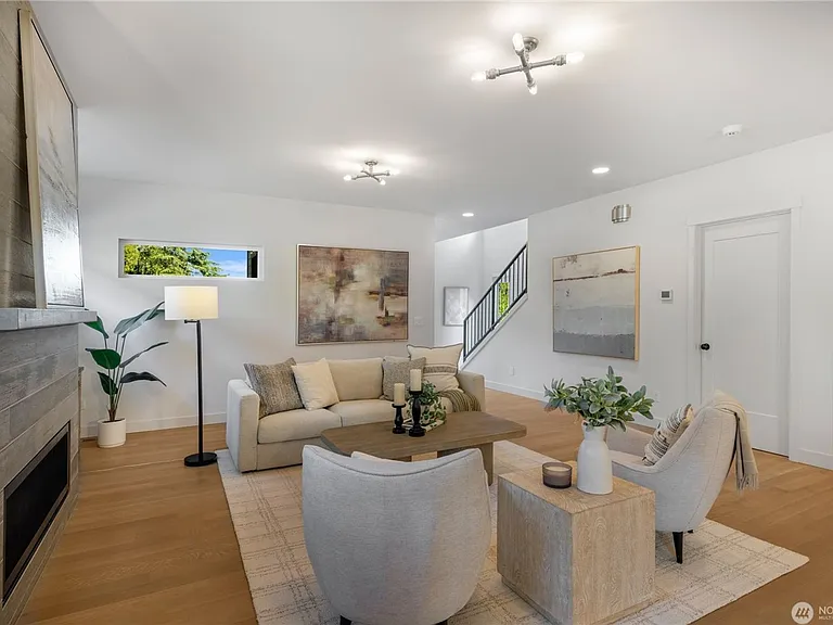 10317 Sand Point Way NE — Photo 5