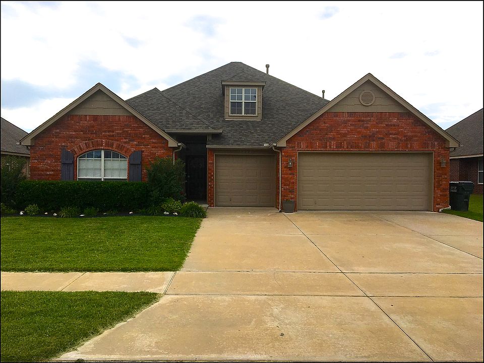 Great curb appeal