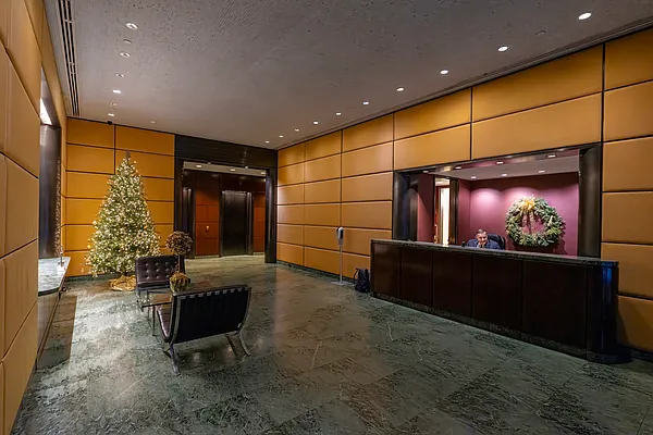 Sold by Compass | media 37