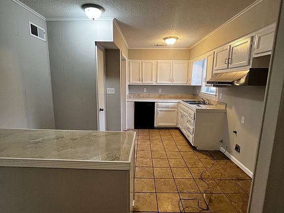 2nd image of 7693 Charleston Dr