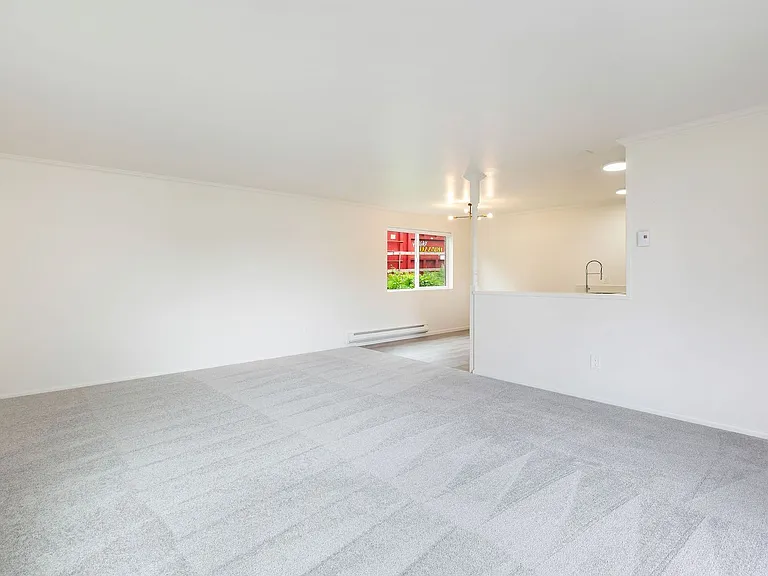 Barrett Apartments — Photo 53