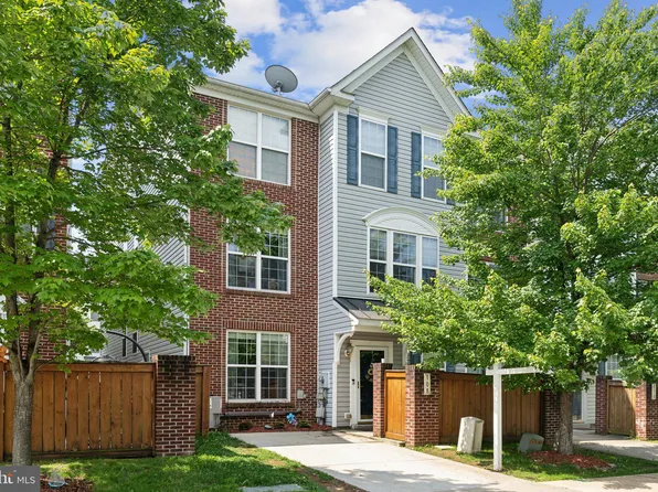 108 Mountain Creek Cir, Frederick, MD 21702