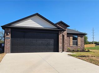 4466 Tulip Ave, Springdale, AR 72764