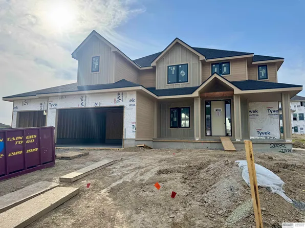 20032 V St, Omaha, NE 68135