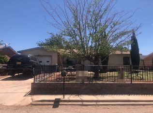 11 White Sands Ave, La Luz, NM 88337
