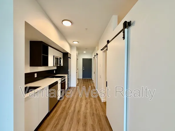 615 Rutland Rd N, Kelowna, BC