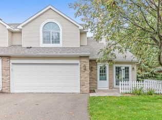 1750 Maple Ct, Falcon Heights, MN 55113