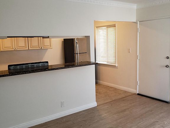 2nd image of 7235 Hampton Ave #6