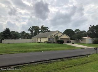 656 Coconut St SE, Palm Bay, FL 32909