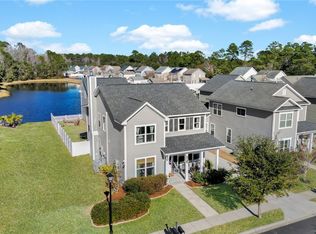 86 8th Ave, Bluffton, SC 29910