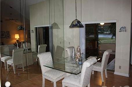 F1117443_201_12