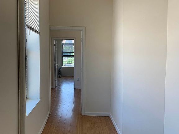 5th image of 298 E 150th St APT 4B