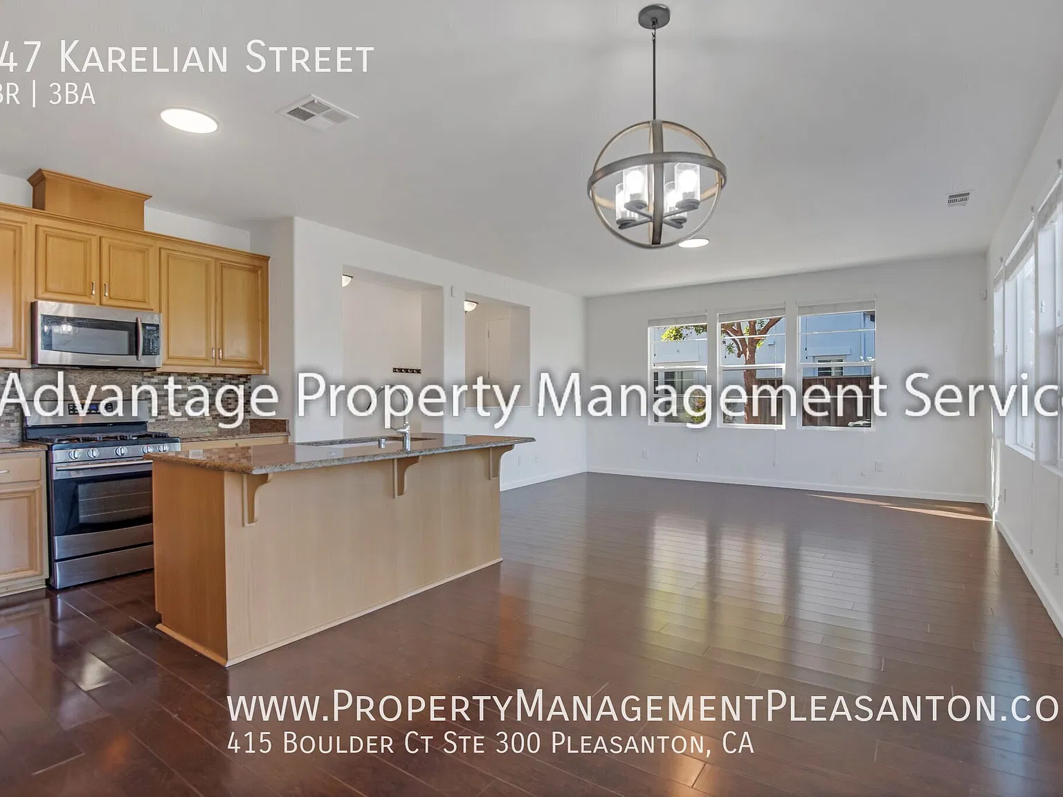 5-Bed, 3-Bath, 2,104 sq ft townhome off Camino Tassajara — Photo 3