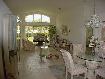 2nd image of 5265 Oakmont Village Cir