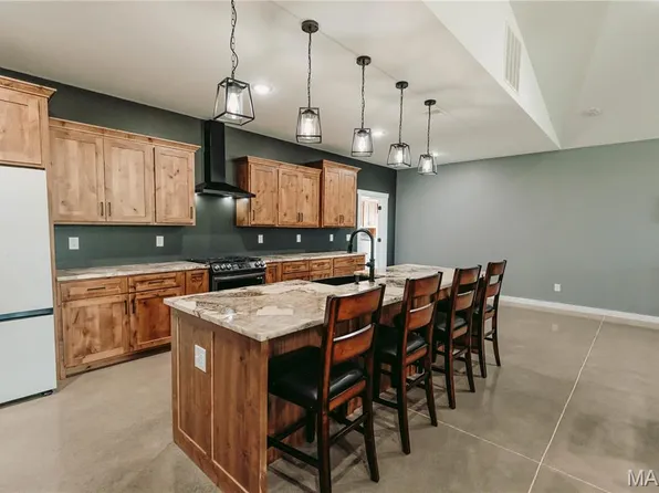 15135 Highway 28, Dixon, MO 65459