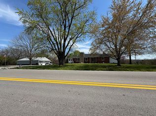 3745 Rock Ridge Rd, Jefferson City, MO 65109