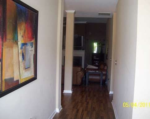 2nd image of 305 Tuggle Ct