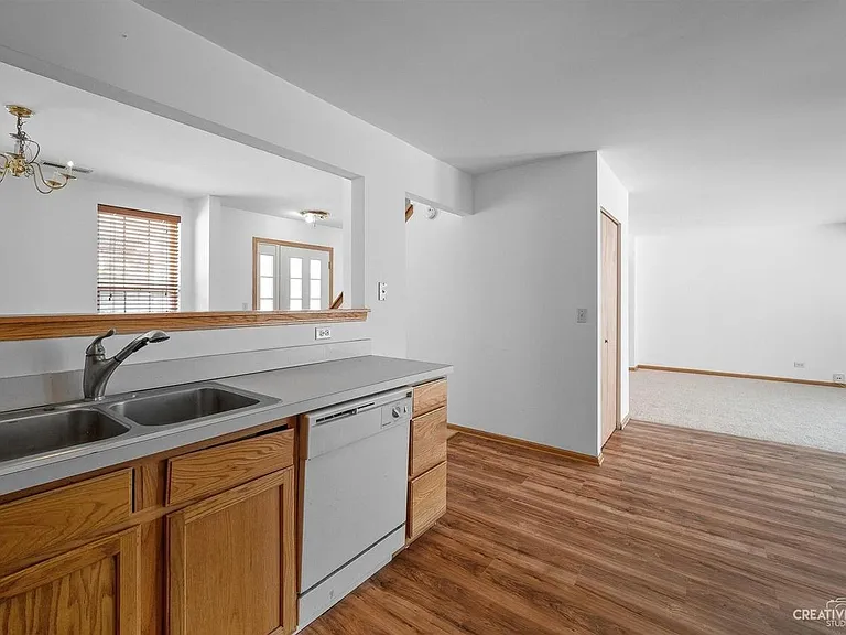 1727 Ravine Park Ln — Photo 8