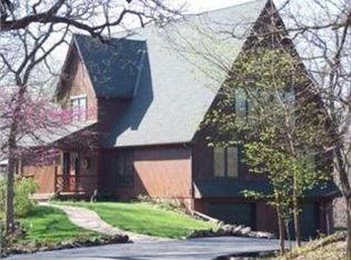 24585 W 207th St, Spring Hill, KS 66083