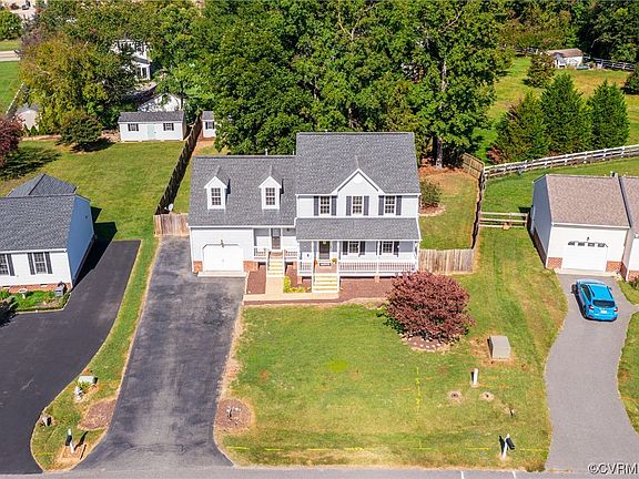 2nd image of 8382 Mary Mundie Ln