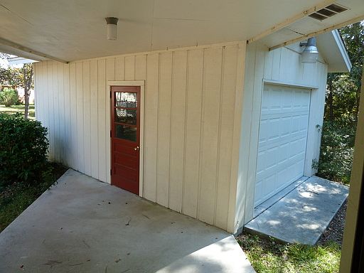 5th image of 310 Sellers St