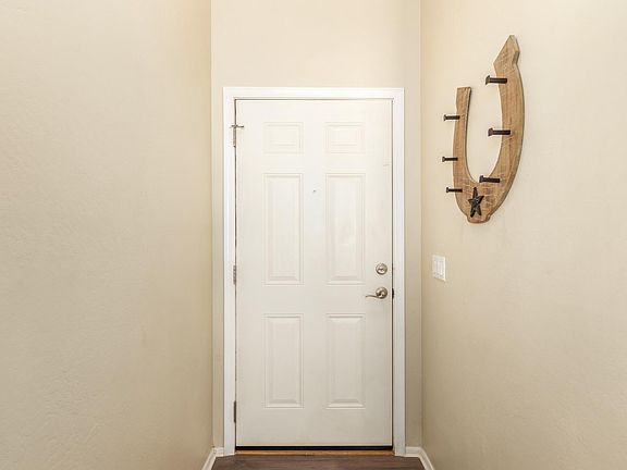 4th image of 1320 W Brangus Way