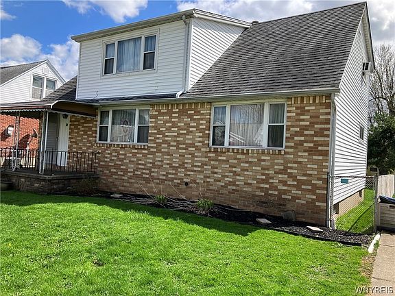 2nd image of 39 Balbach Dr