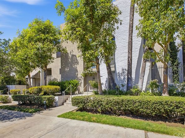 5305 White Oak Ave Unit E