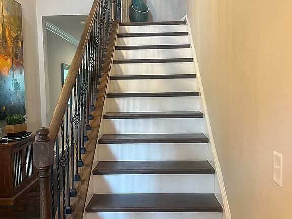 Hardwoods throughout 1st and 2nd level