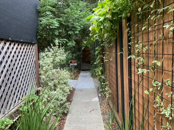 1115 Court St #B, Martinez, CA 94553